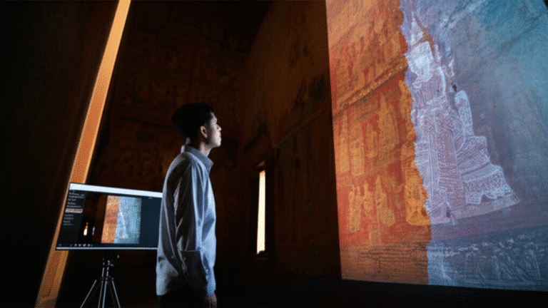 AI จิตกร! ต่อภาพจิตรกรรมโบราณที่ขาดหายไป